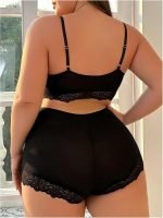 Women Plus Size Contrast Lace Sexy Lingerie Set V Neck Wireless Bra and High Waist Panty 2 Piece Set - Image 2